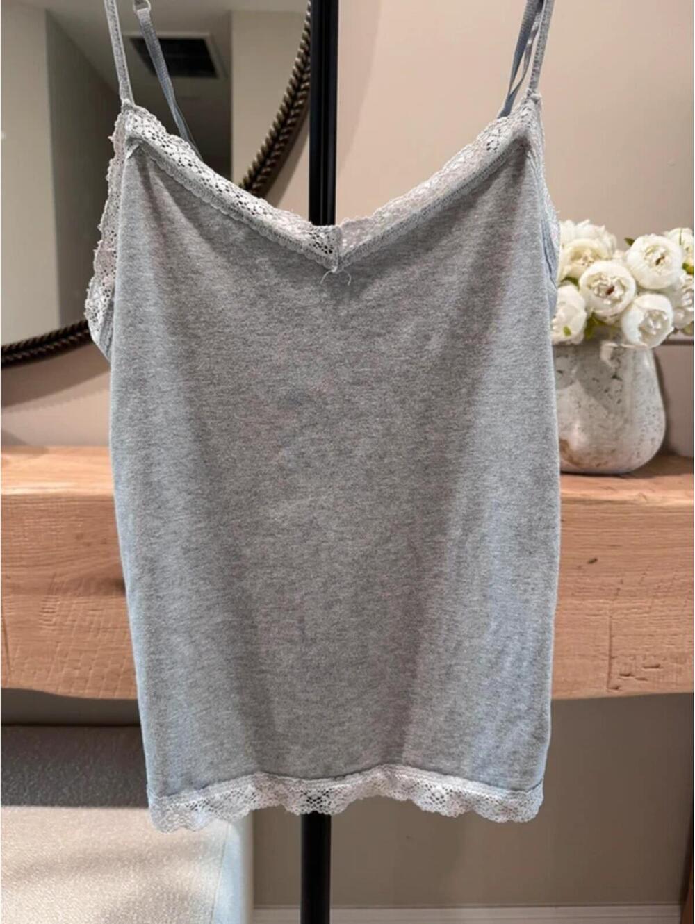 Y2k Large Medium Gray Tank with White Lace Trim